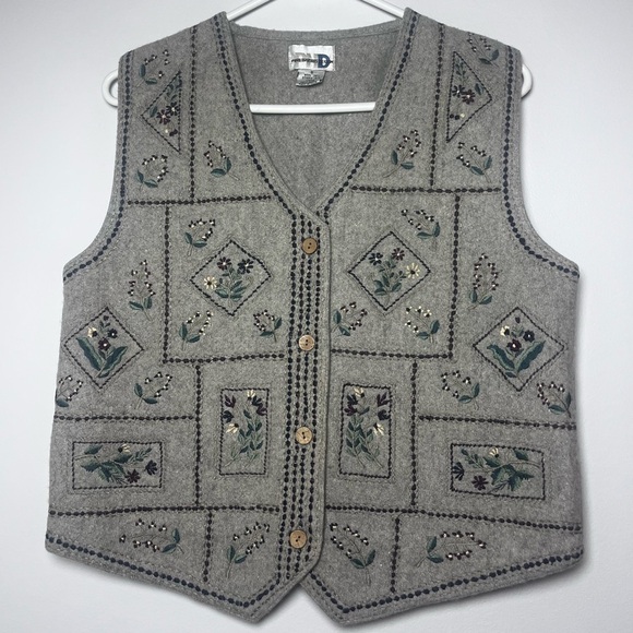 Paul Harris Design Sweaters - Grandmacore Vintage Vest Wool Blend Gray Embroidered Size Small